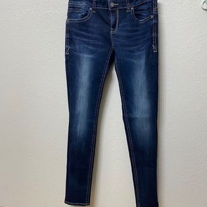 Buckle Black Skinny Jean Fit No. 76